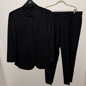Jos. A. Bank Traveler Regal Fit Black Suit (46R)